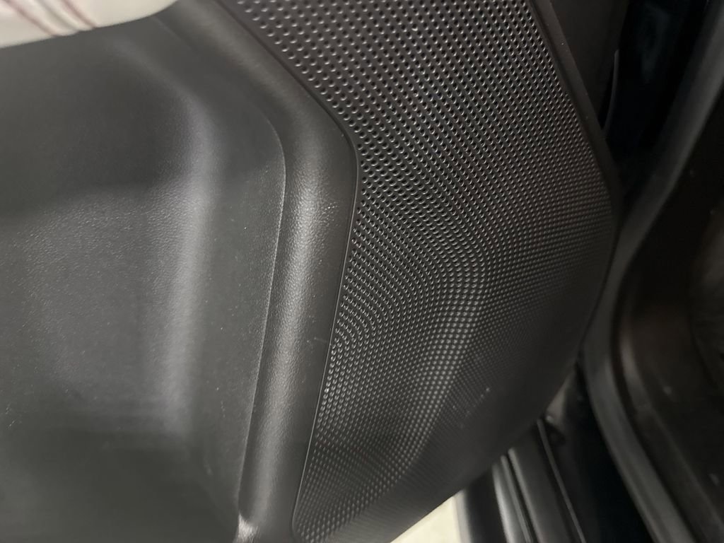 Certified 2023 GMC Canyon AT4X image 31