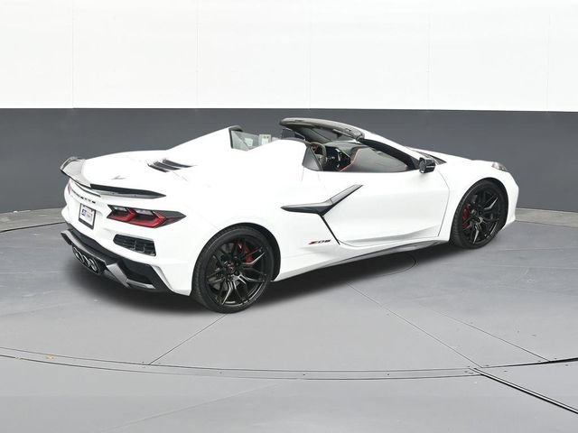 Used 2024 Chevrolet Corvette Z06 RWD image 55