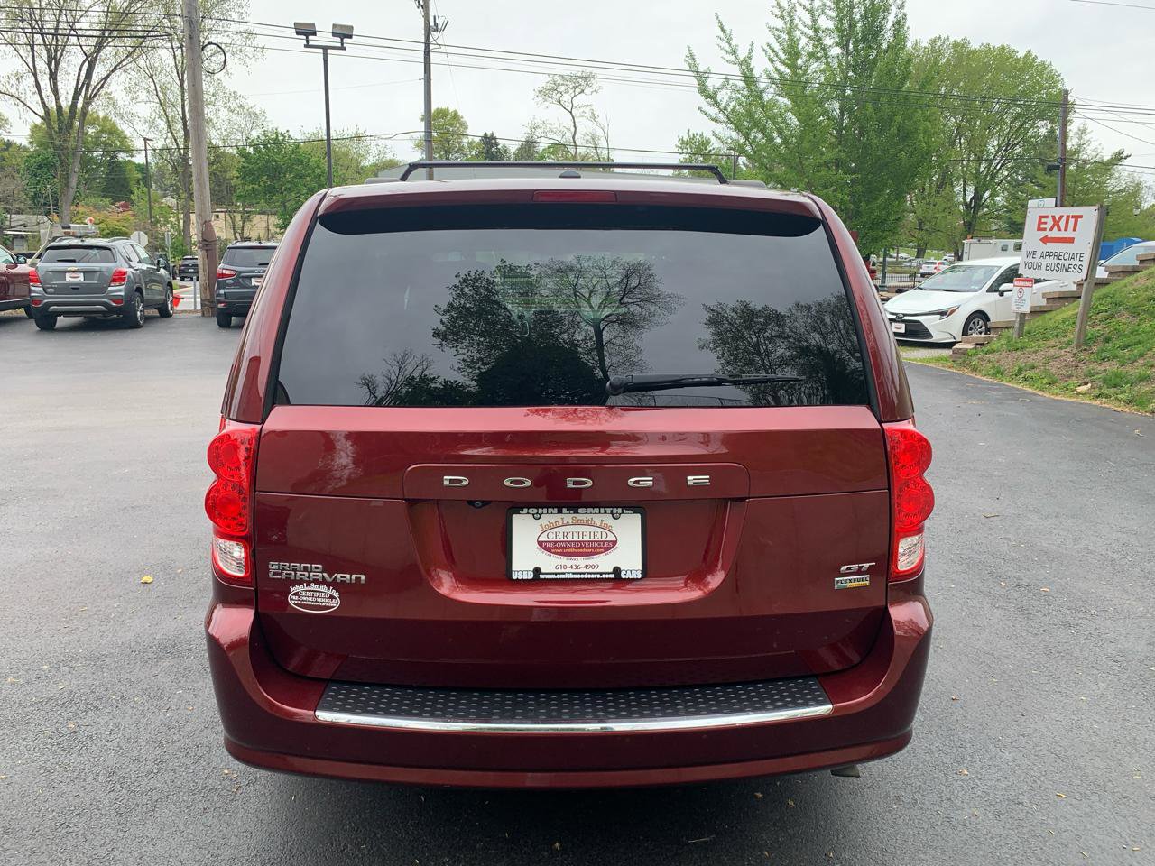 Used 2018 Dodge Grand Caravan GT FWD image 4