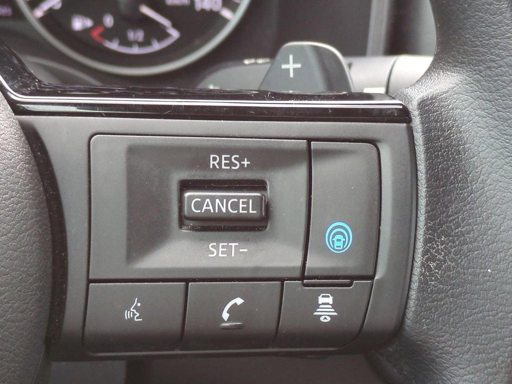 Certified 2023 Nissan Rogue SV image 23