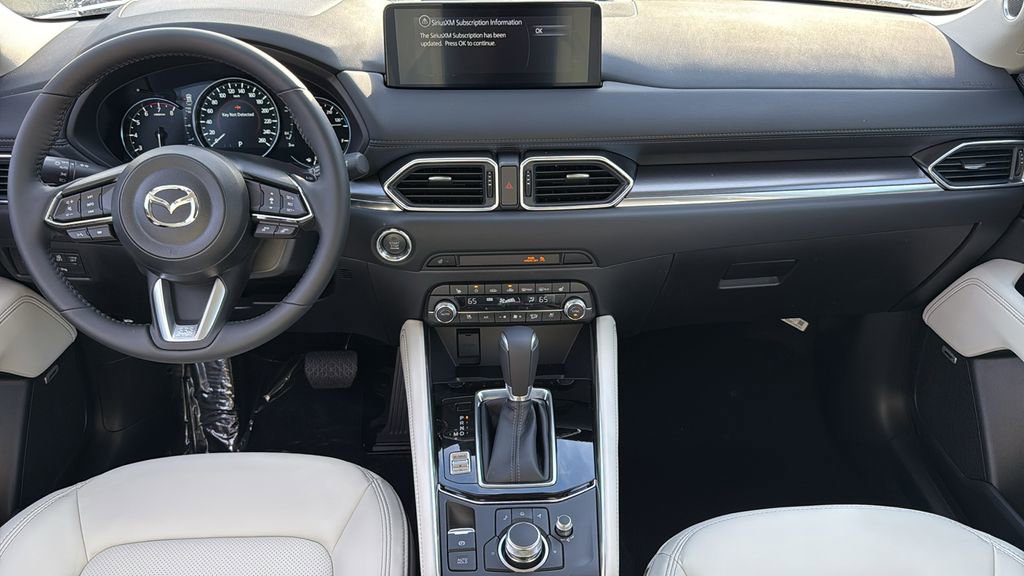 New 2025 MAZDA CX-5 AWD 2.5 S w/ Premium Plus Pkg image 12
