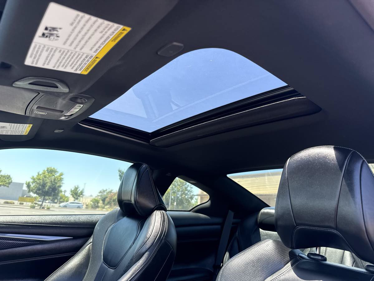 Used 2019 INFINITI Q60 Red Sport 400 w/ Cargo Package RWD image 12