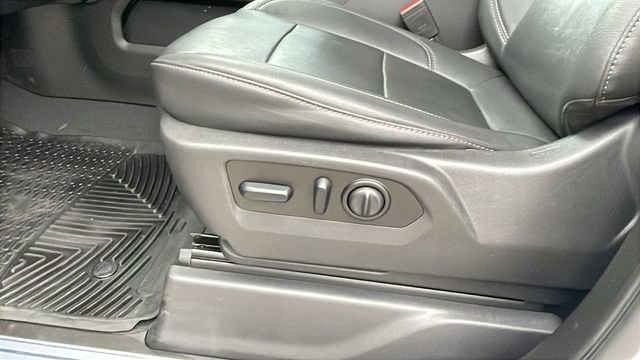 Used 2021 GMC Sierra 2500 SLT w/ SLT Convenience Package image 29