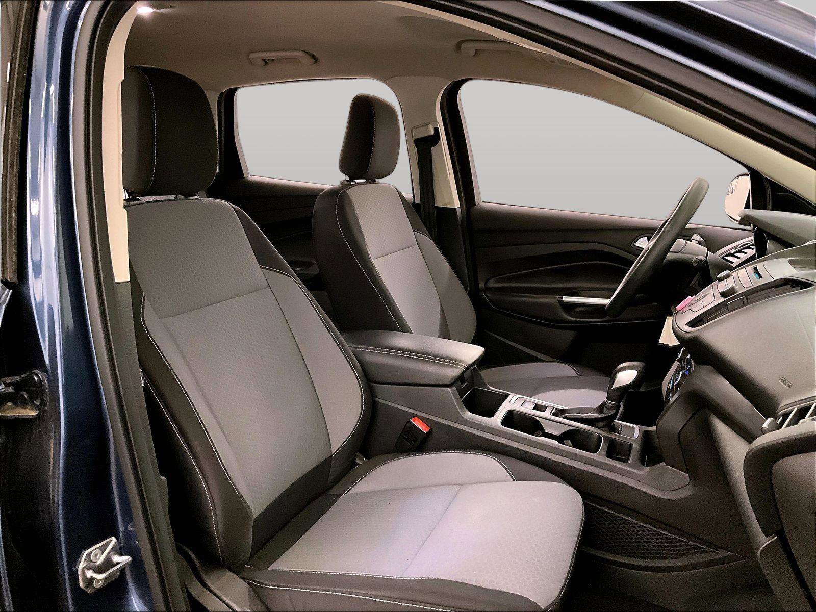 Used 2018 Ford Escape SE image 7