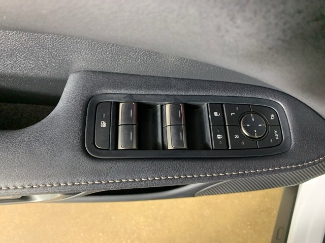 Used 2023 Lexus RX 500h F Sport image 15