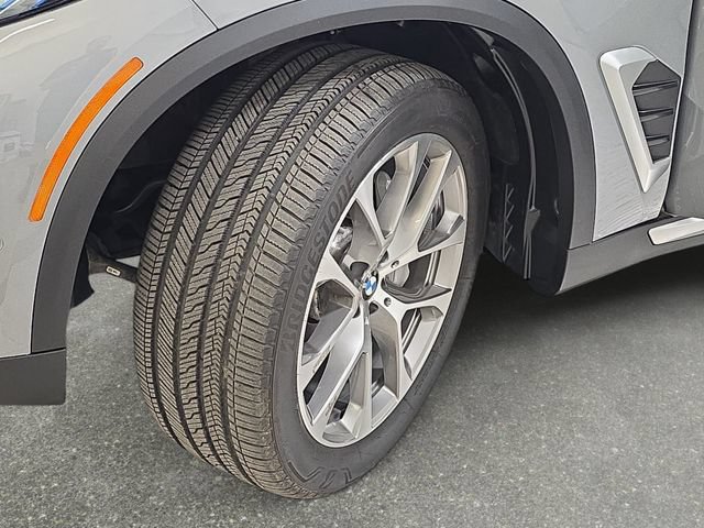 Certified 2025 BMW X5 xDrive40i AWD/4WD image 29