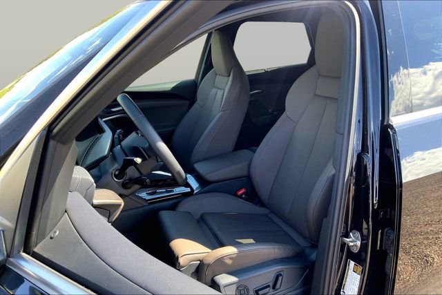 Used 2025 Audi Q5 Premium w/ Premium Plus AWD/4WD image 17