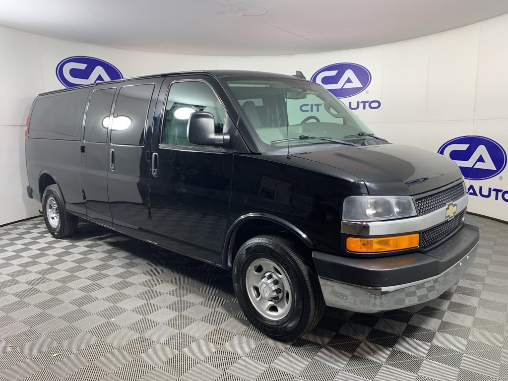 Used 2016 Chevrolet Express 3500 LS w/ Chrome Appearance Package