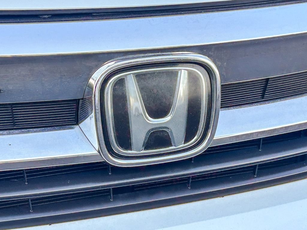 Used 2021 Honda Pilot EX image 6