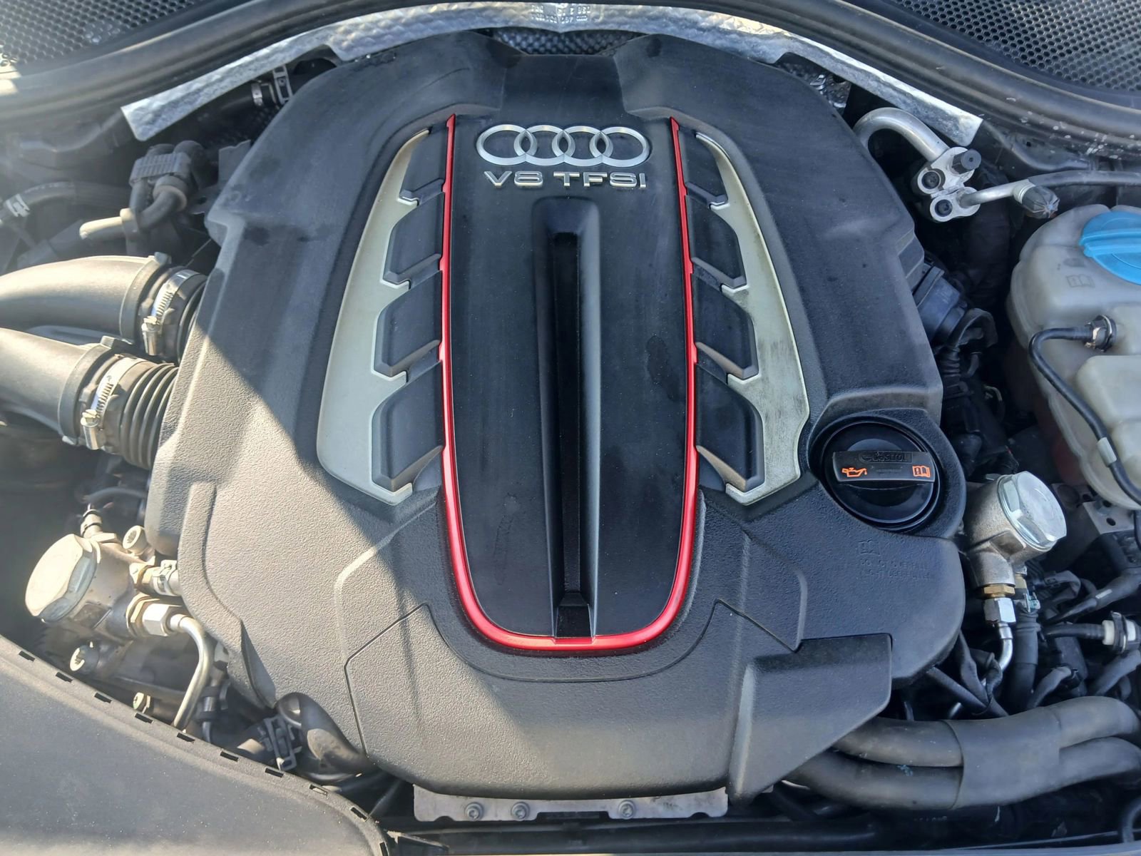 Used 2013 Audi S6 Prestige image 23