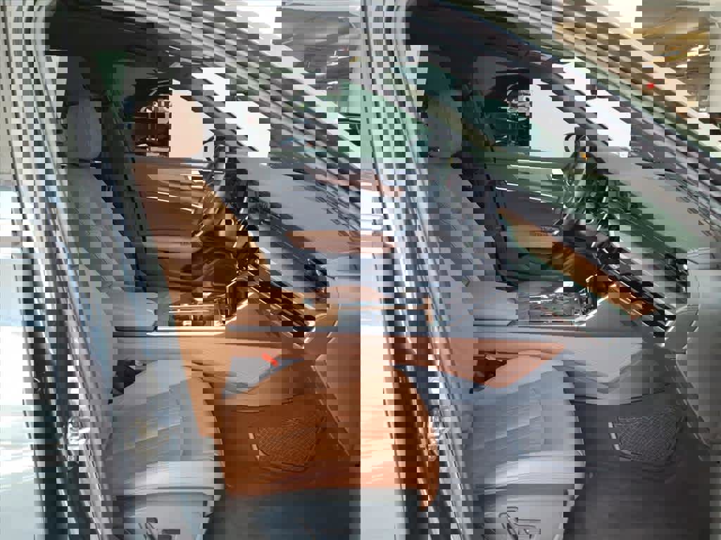 Used 2023 Audi A6 Premium Plus w/ Premium Plus Package image 21