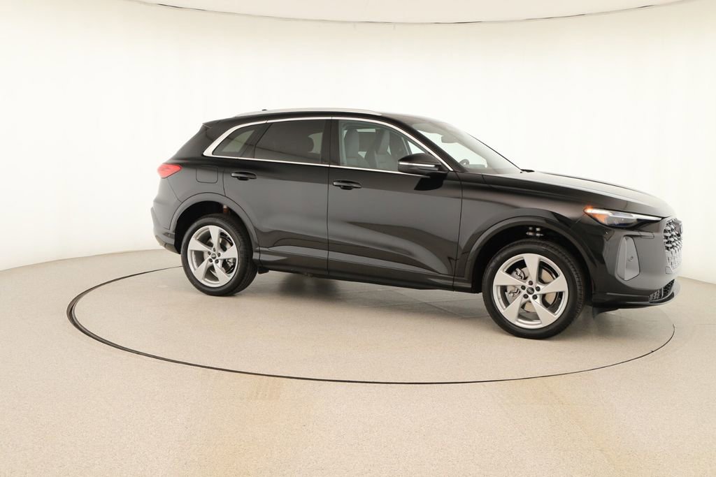 New 2025 Audi Q5 Premium Plus image 9