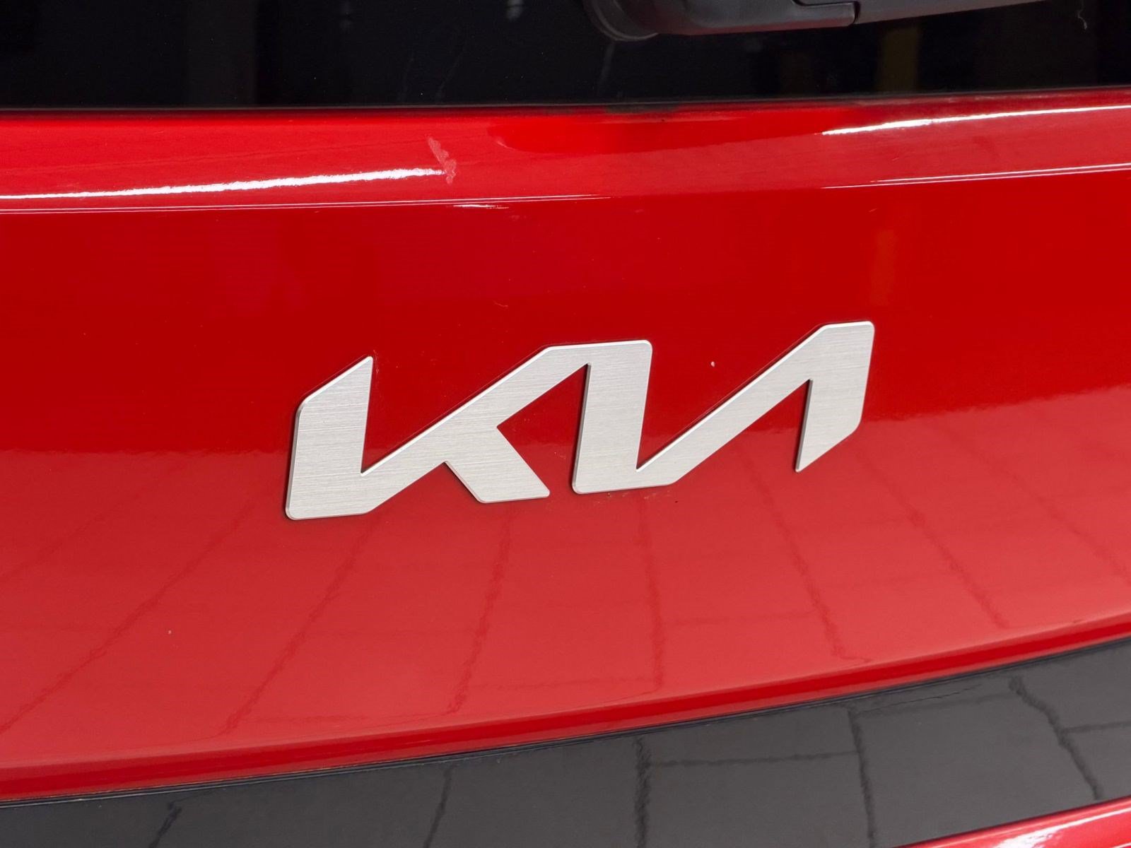Used 2023 Kia Soul LX FWD image 28