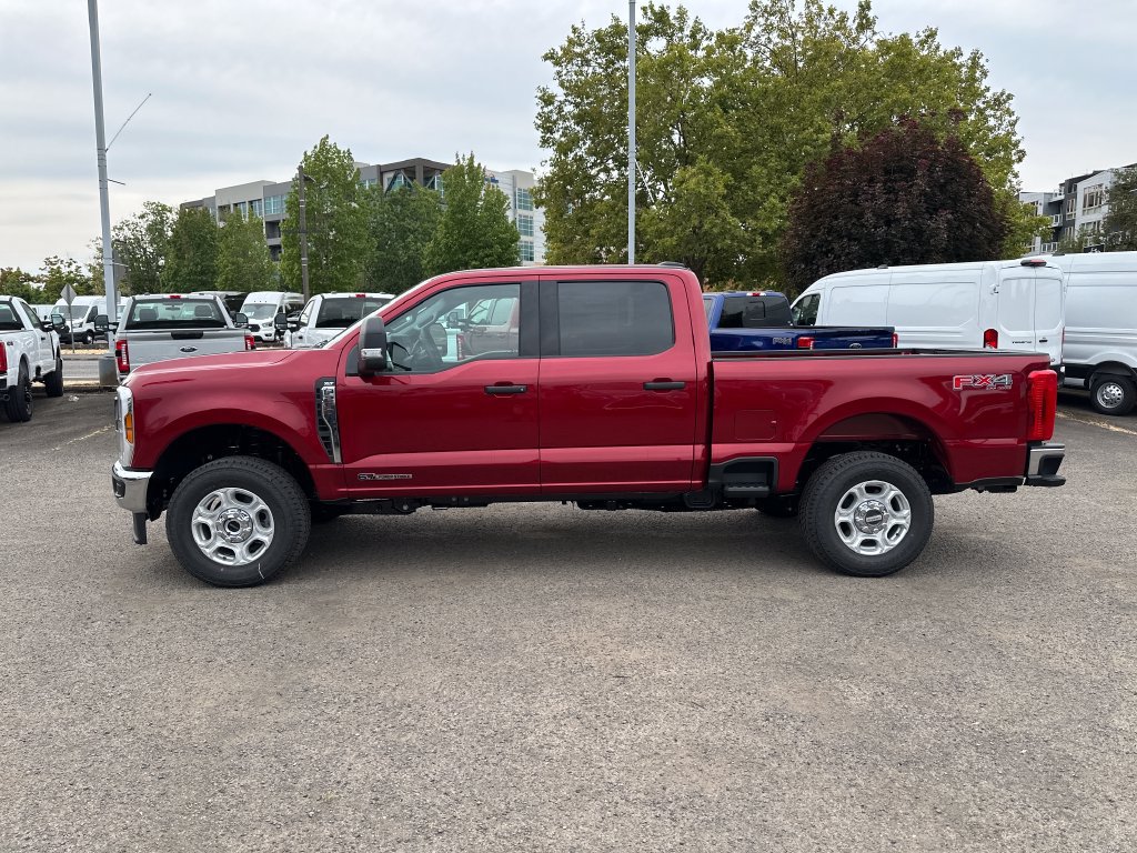 New 2026 Ford F250 4x4 Crew Cab Super Duty image 3