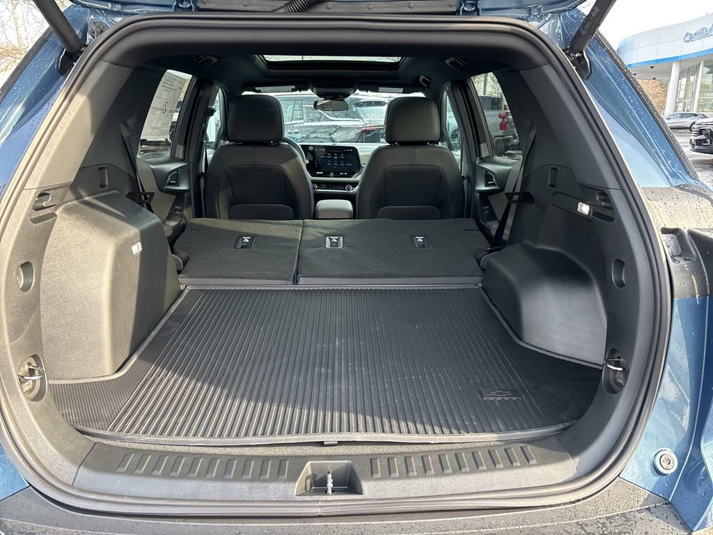 New 2026 Chevrolet Equinox LT w/ Convenience Package II image 35