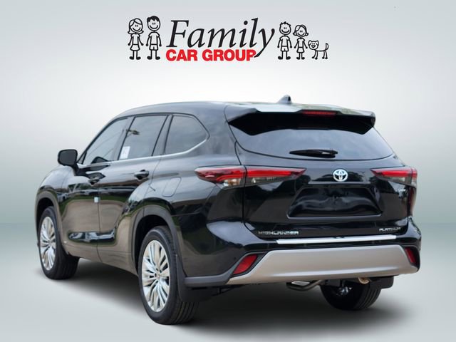 New 2026 Toyota Highlander Platinum AWD/4WD image 3