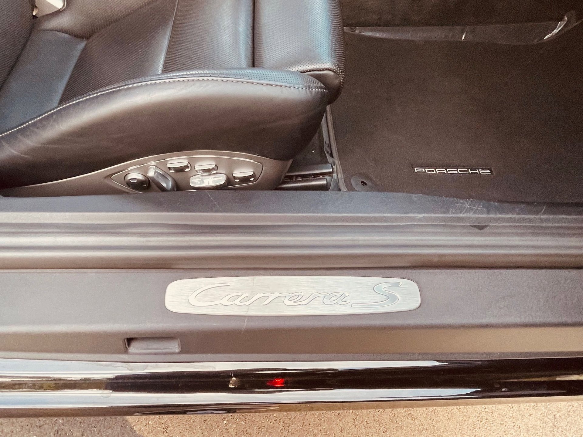 Used 2019 Porsche 911 Carrera S image 46