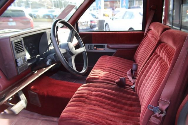 Used 1990 Chevrolet Silverado 1500 2WD Regular Cab image 14