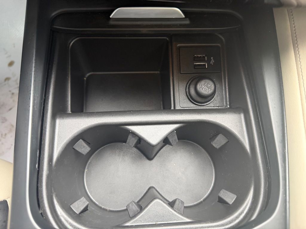 Used 2019 INFINITI QX50 Essential w/ Premium Heat Package image 32