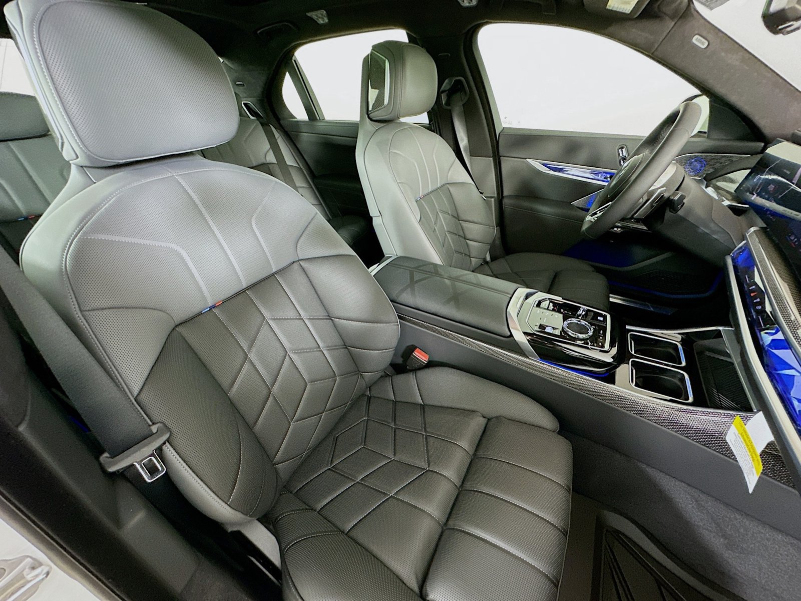New 2026 BMW 760i xDrive w/ Executive Package AWD/4WD image 45