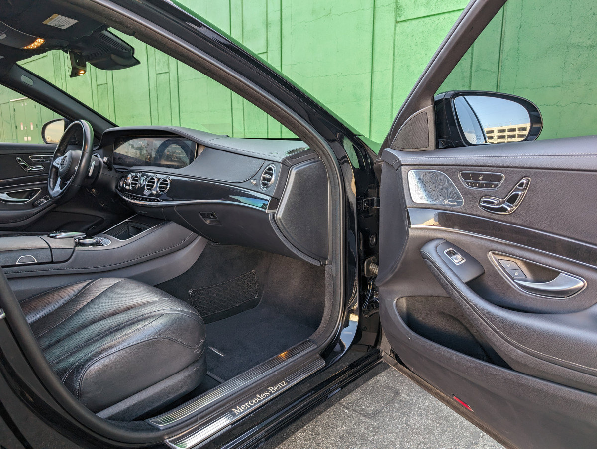 Used 2020 Mercedes-Benz S 450 Sedan image 13