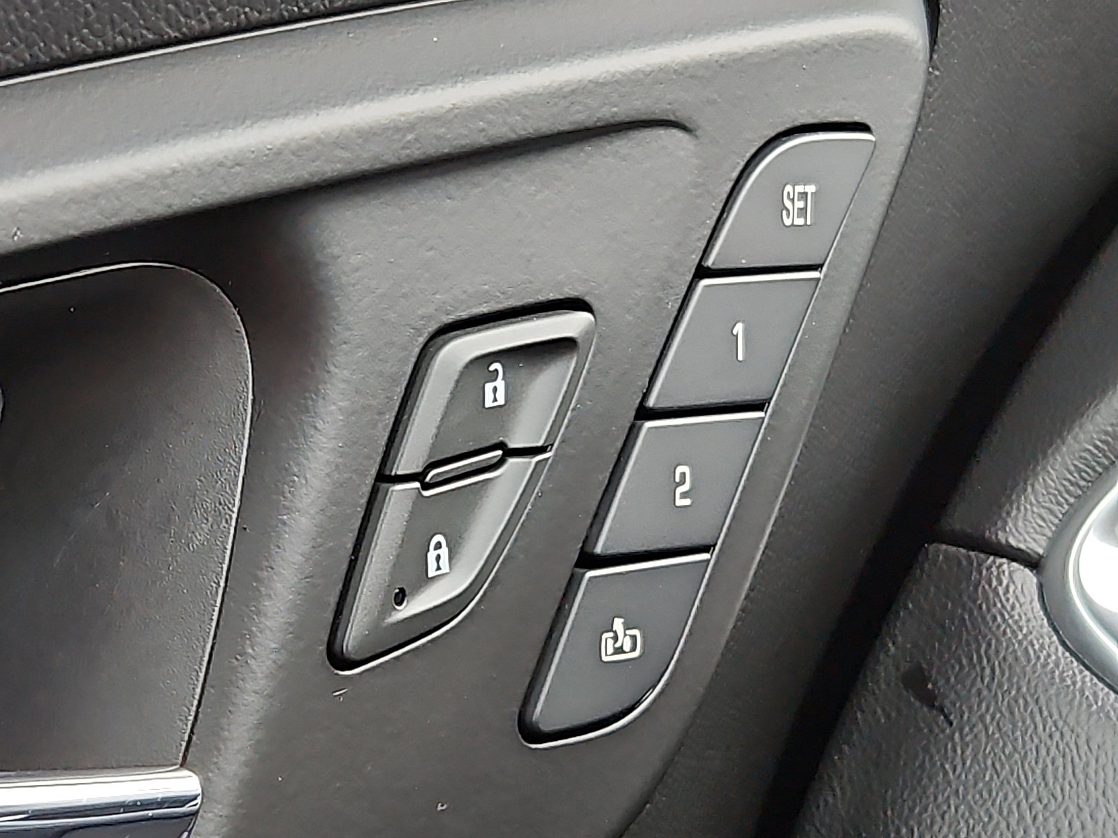 Certified 2024 Chevrolet Malibu LT image 25