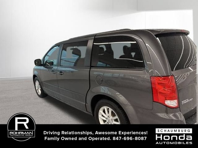 Used 2016 Dodge Grand Caravan SXT w/ Rear Park Assist Package FWD image 5