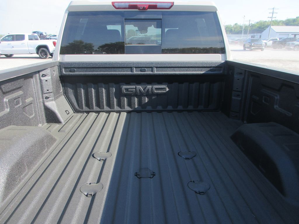 New 2026 GMC Sierra 3500 AT4 w/ AT4 Premium Plus Package AWD/4WD image 6