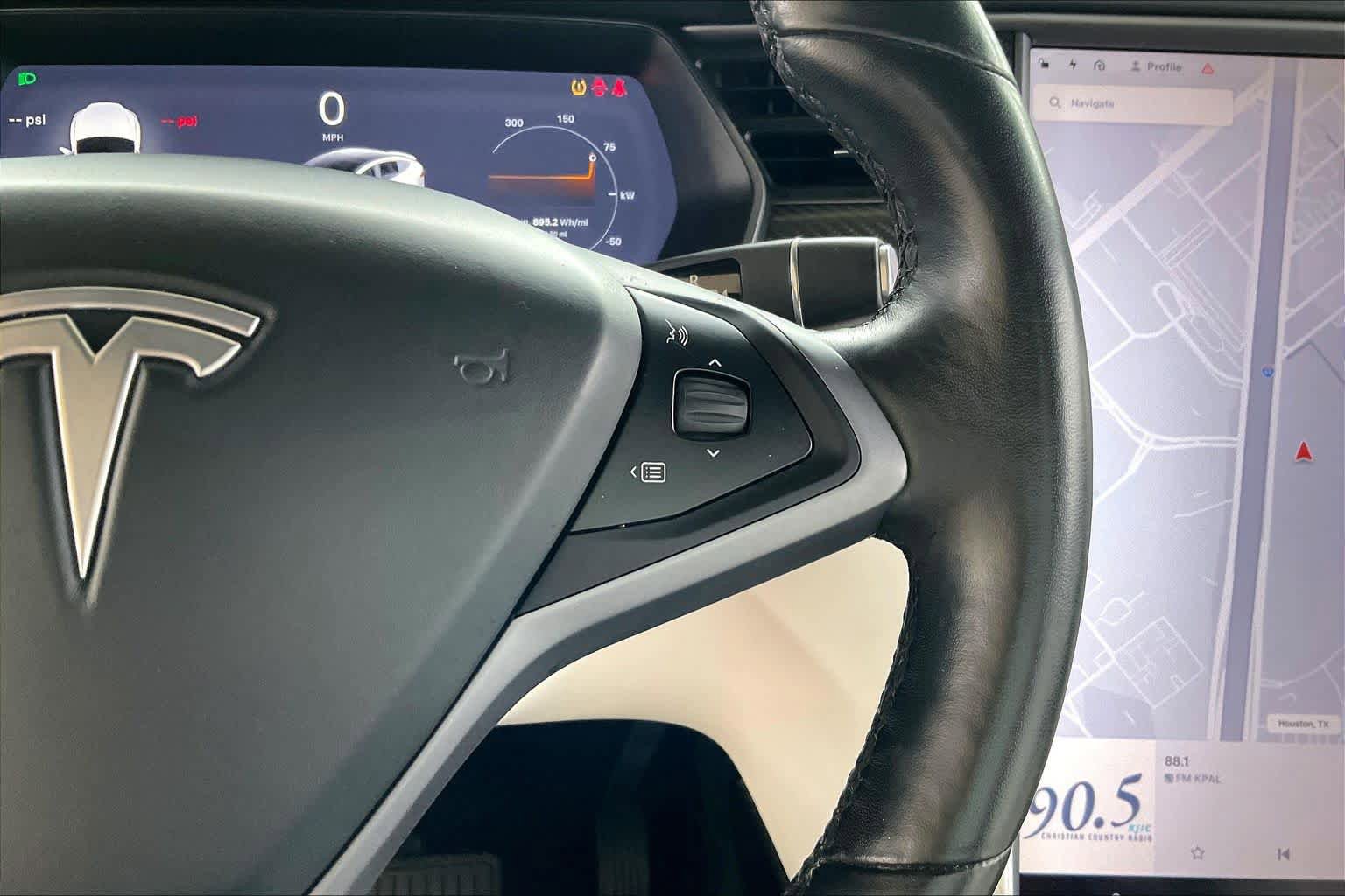 Used 2018 Tesla Model X 100D AWD/4WD image 22