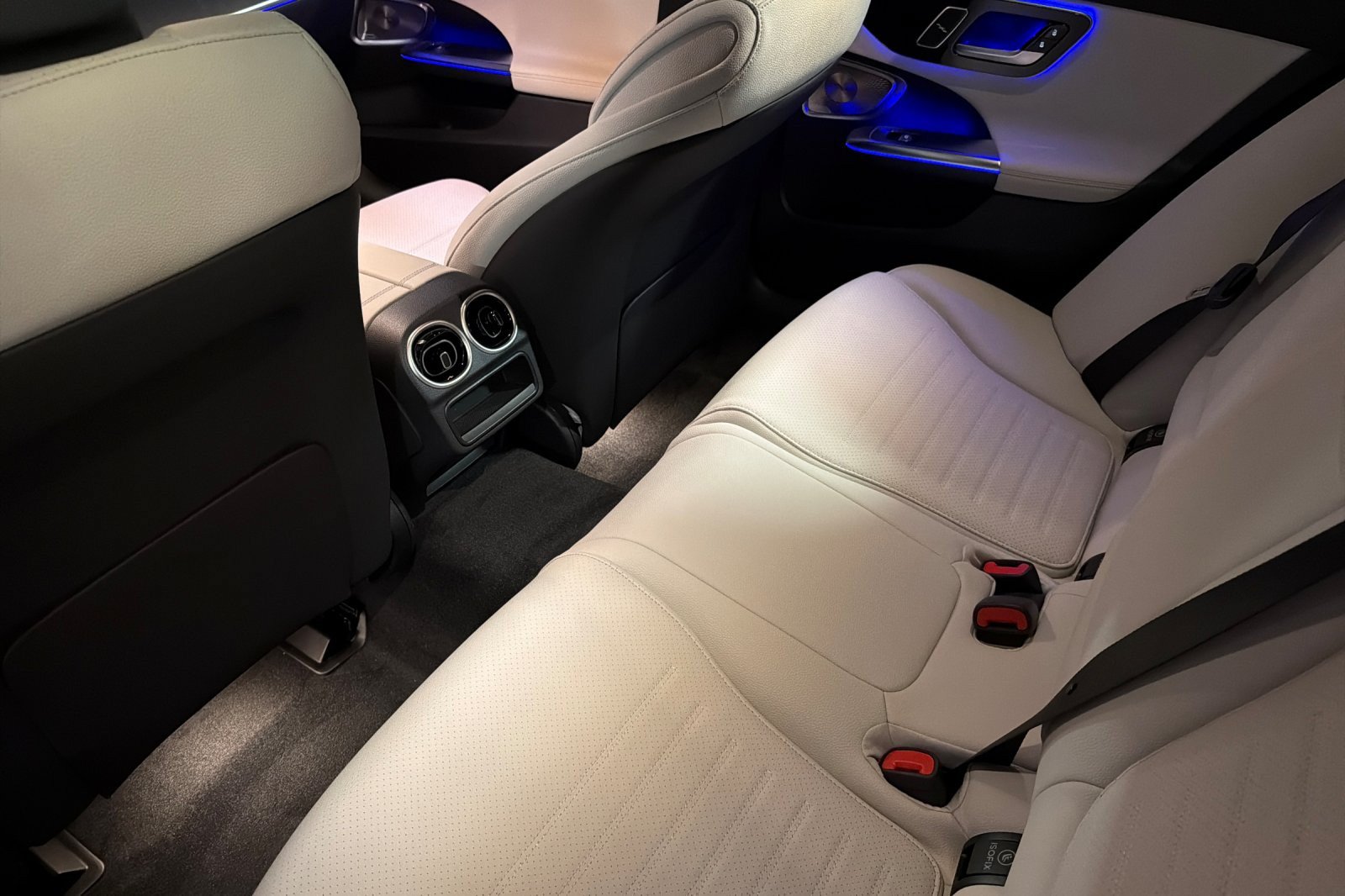 New 2026 Mercedes-Benz C 300 Sedan image 11