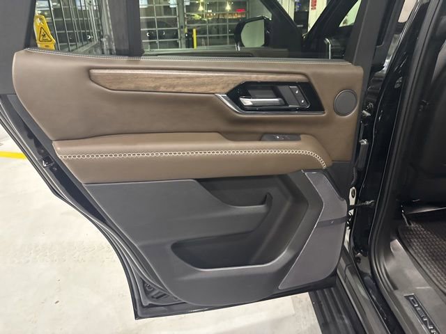Used 2025 GMC Yukon Denali Ultimate image 19