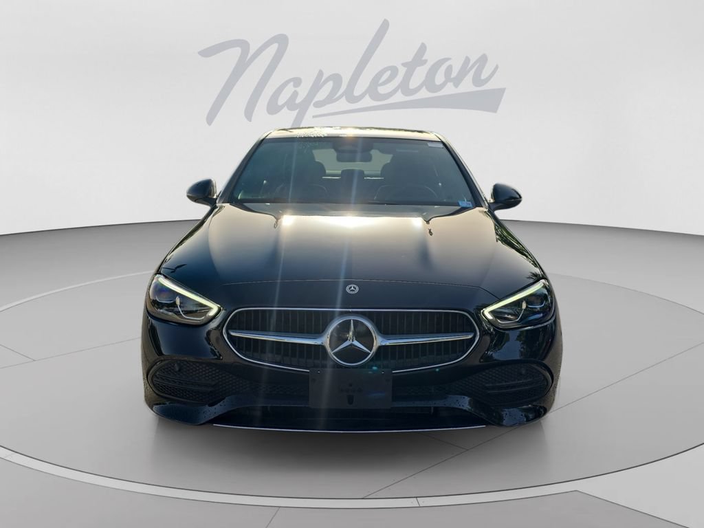 Used 2025 Mercedes-Benz C 300 4MATIC Sedan image 2