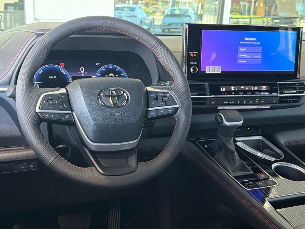 New 2026 Toyota Sienna XSE FWD image 28