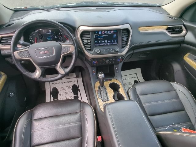 Used 2018 GMC Acadia Denali w/ Technology Package AWD/4WD image 17