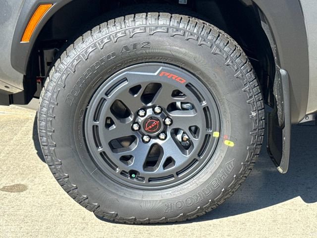New 2026 Nissan Frontier PRO-4X image 4