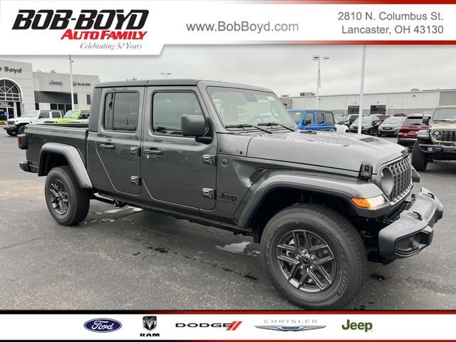 New 2025 Jeep Gladiator Sport AWD/4WD image 1