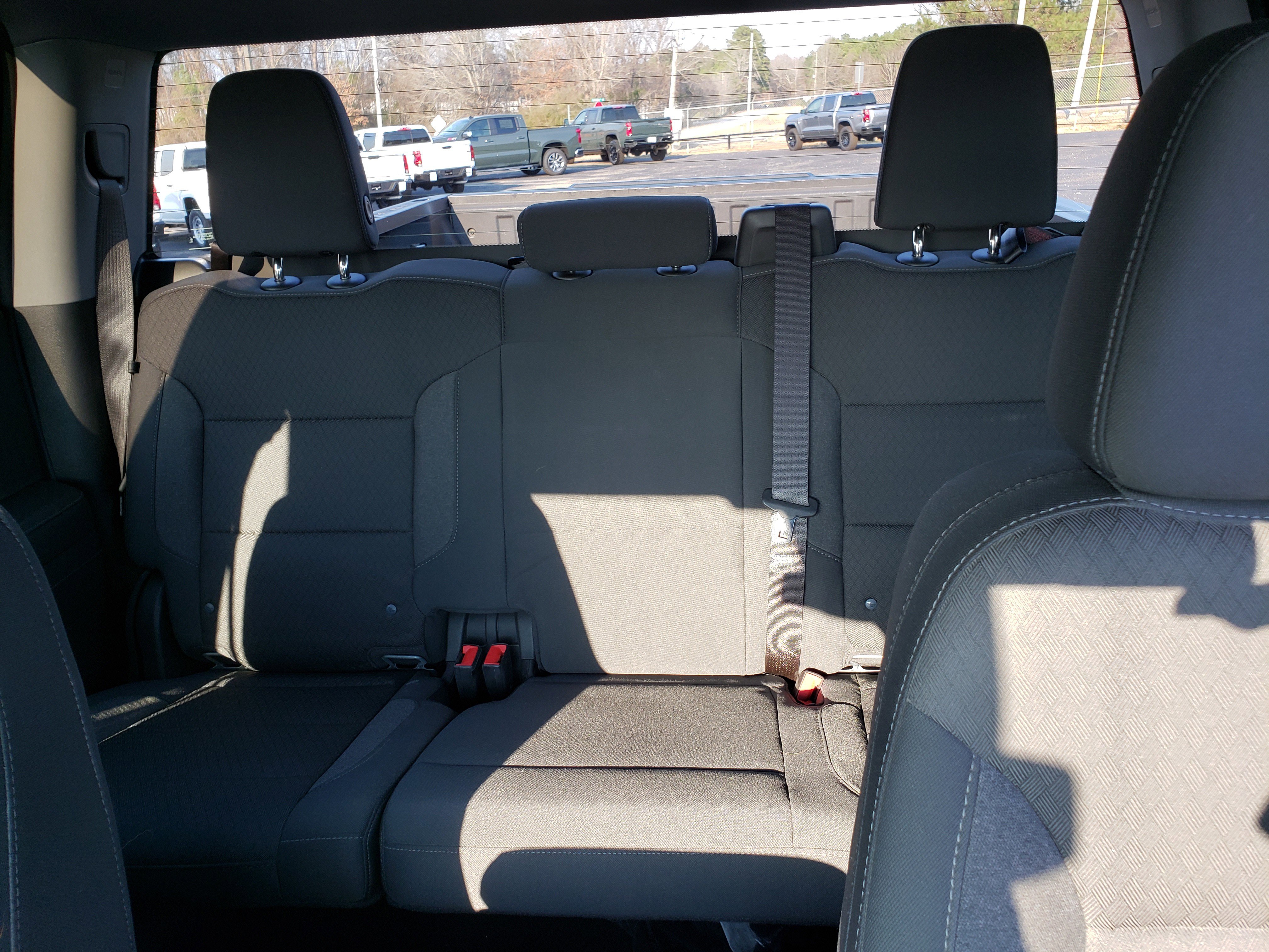 Used 2023 Chevrolet Silverado 1500 LT image 31