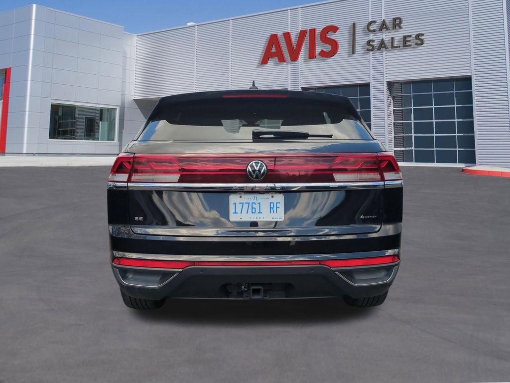 Used 2025 Volkswagen Atlas Cross Sport SE AWD/4WD image 9