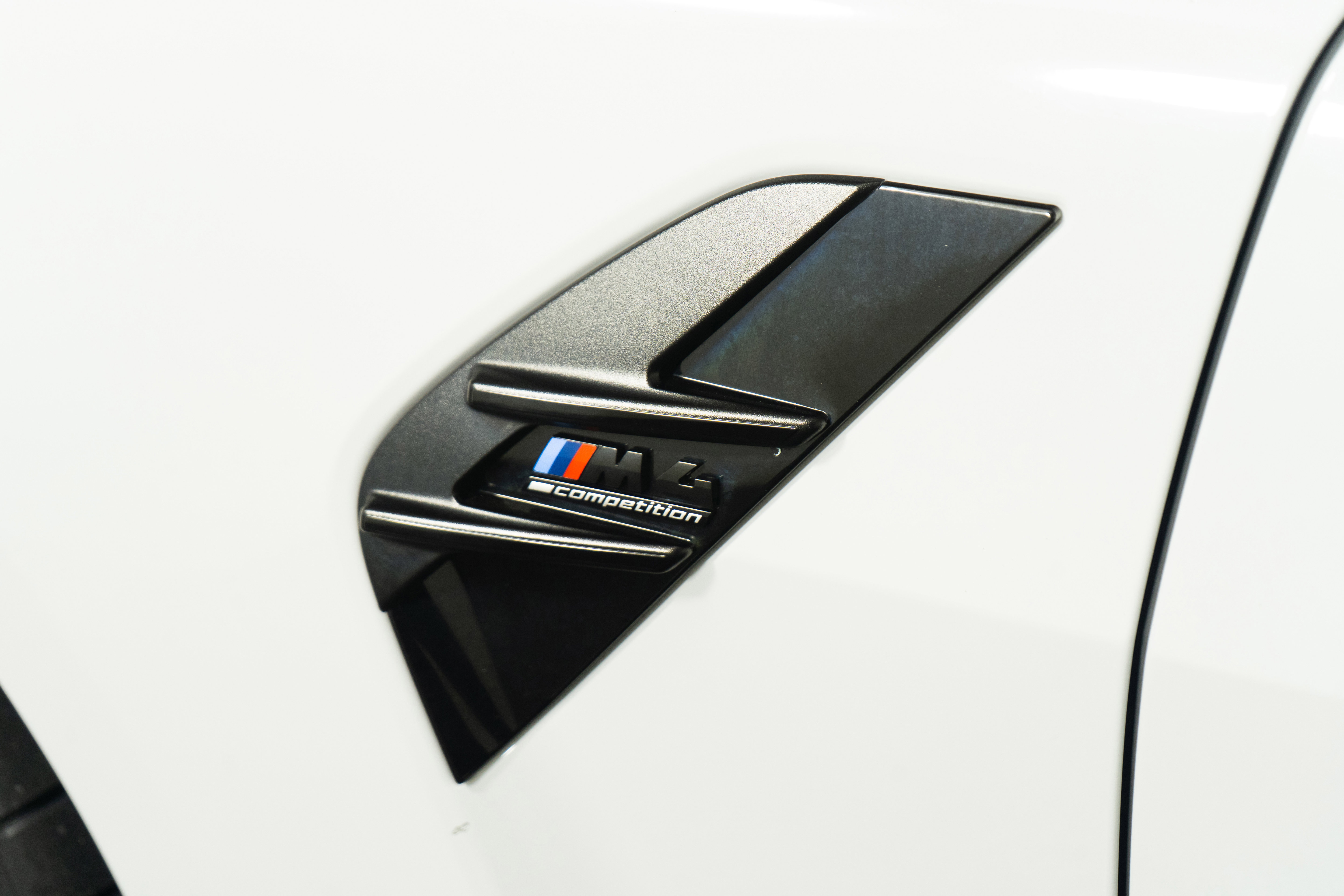 Used 2024 BMW M4 Competition image 28