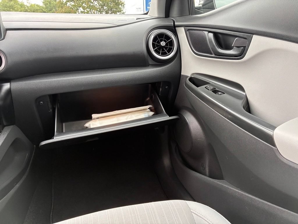 Used 2022 Hyundai Kona SEL w/ Cargo Package AWD/4WD image 37