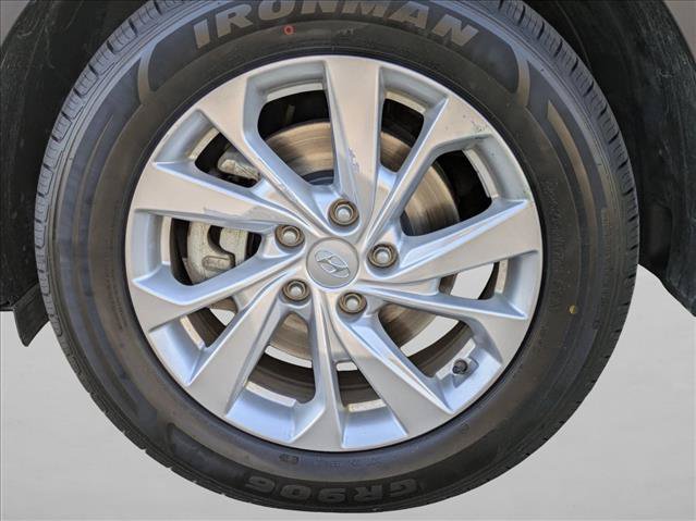 Used 2019 Hyundai Tucson Value FWD image 23