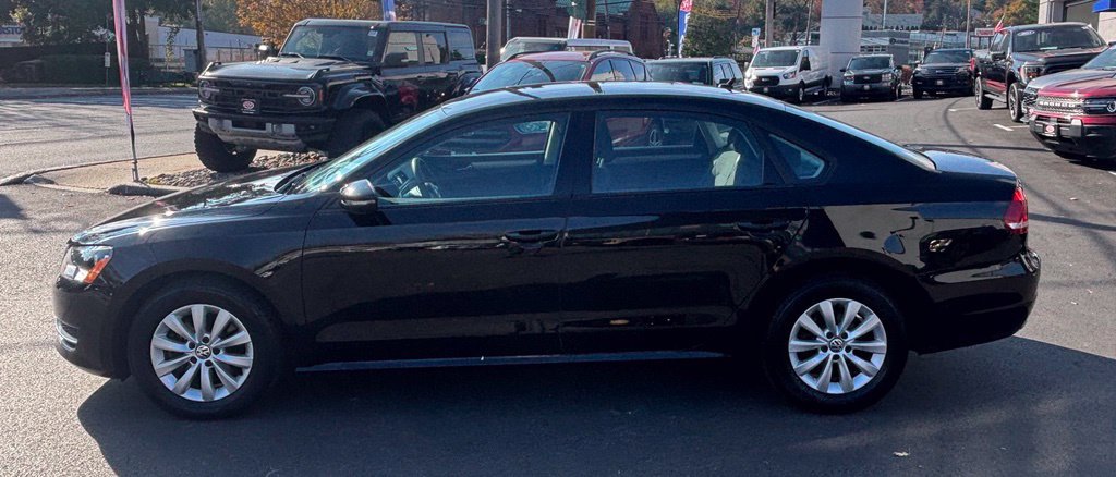 Used 2012 Volkswagen Passat 2.5 S FWD image 2