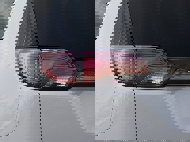 New 2026 Chrysler Voyager LX image 9