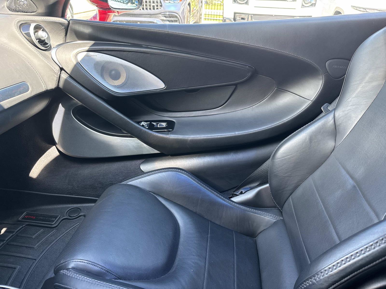 Used 2020 McLaren GT RWD image 16