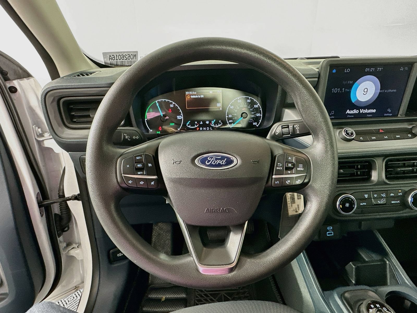 Used 2023 Ford Maverick XL FWD image 11
