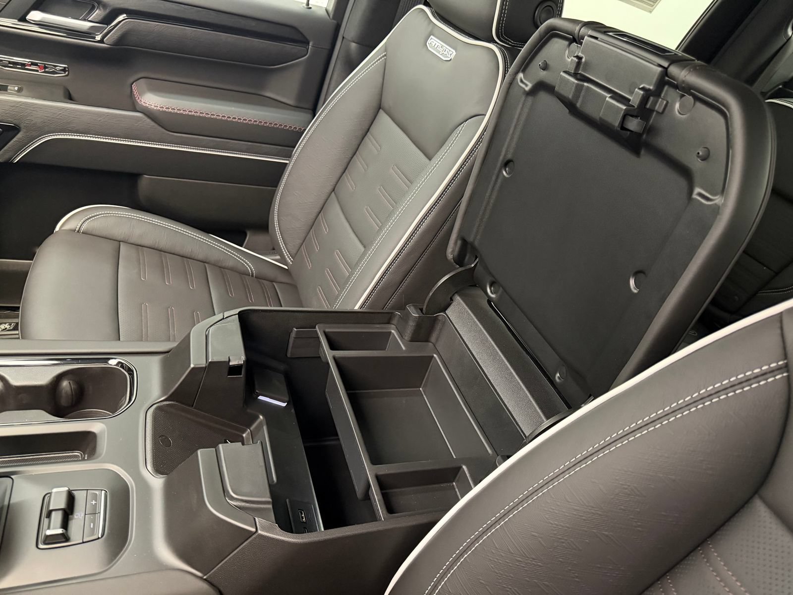 New 2026 GMC Sierra 1500 AT4X w/ AT4X AEV Edition AWD/4WD image 33