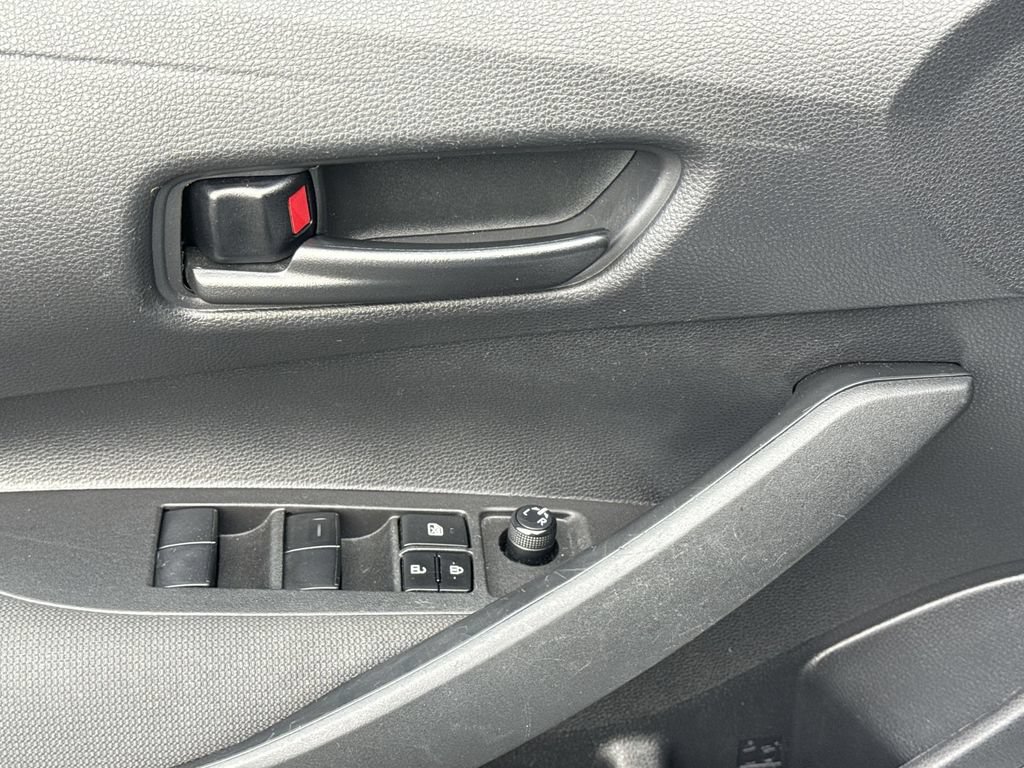 Used 2022 Toyota Corolla LE FWD image 15