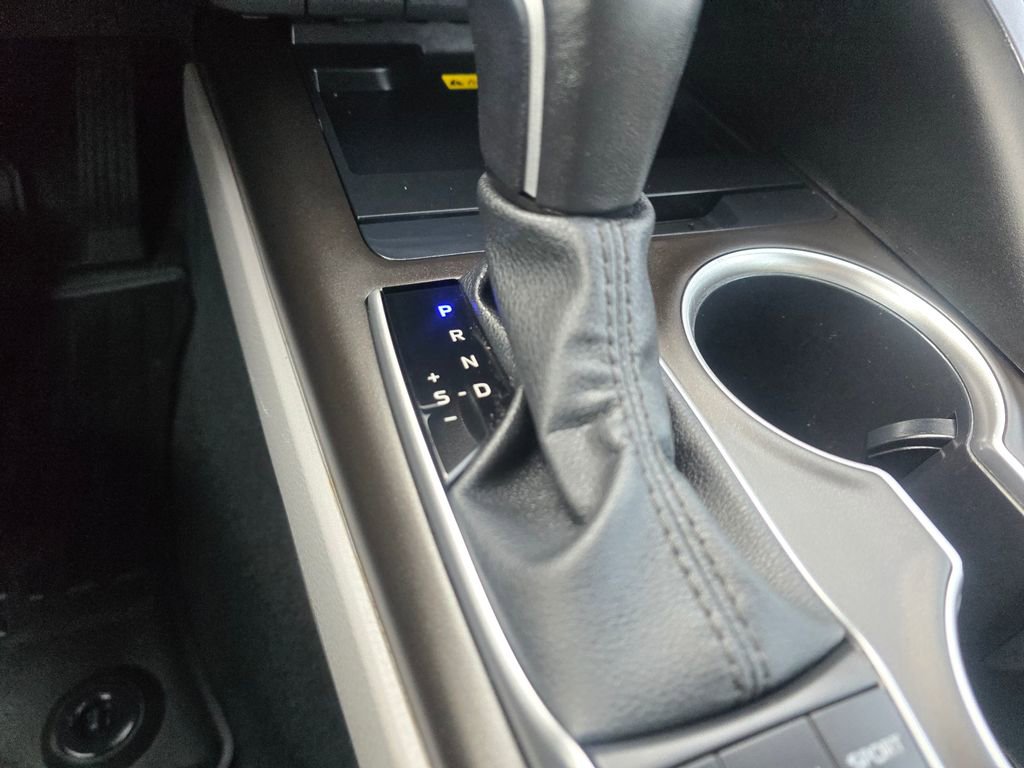 Certified 2023 Toyota Camry XLE w/ Cold Weather Package image 25