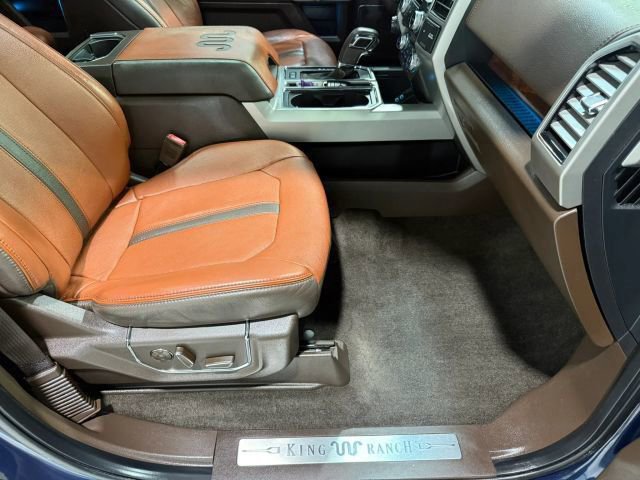 Used 2018 Ford F150 King Ranch w/ Equipment Group 601A Luxury AWD/4WD image 31