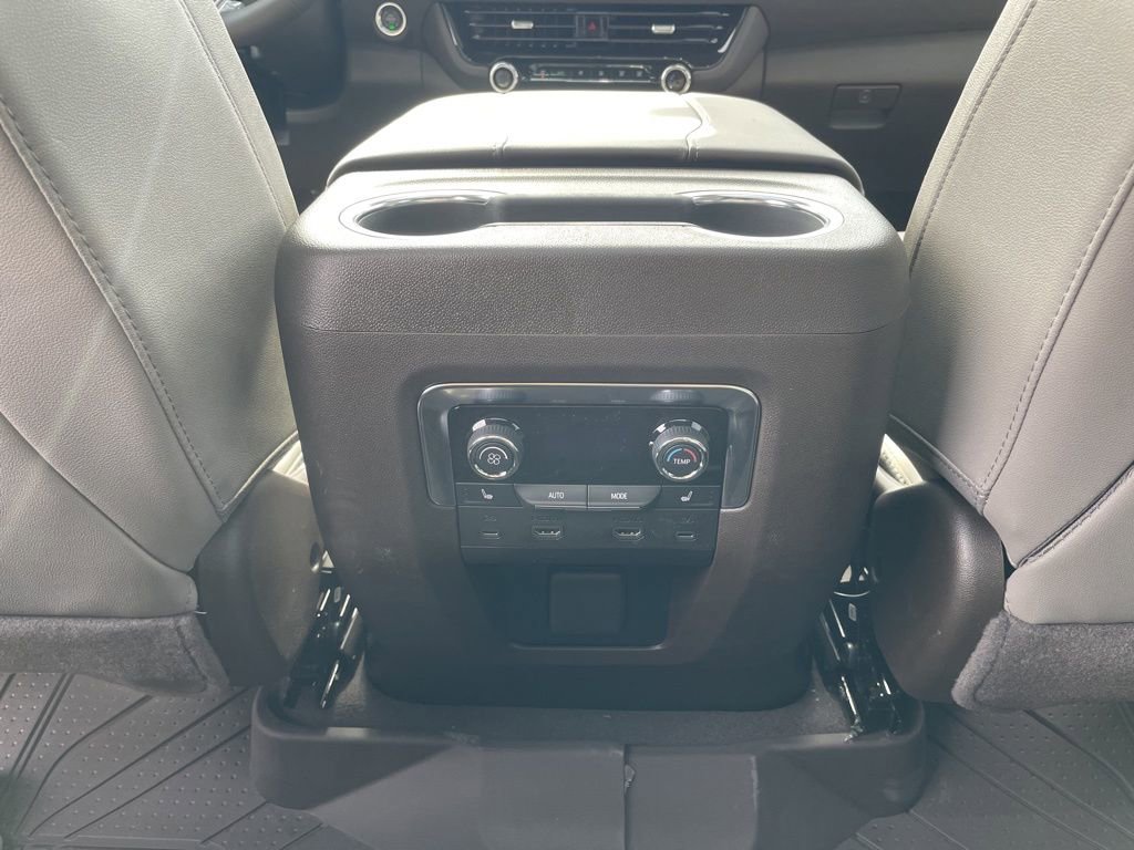 New 2026 Chevrolet Suburban Z71 w/ Z71 Off-Road Package image 27